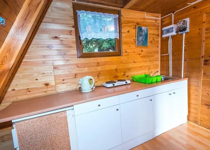 Kempingowe Krzysztof بيت خشبي ليبا