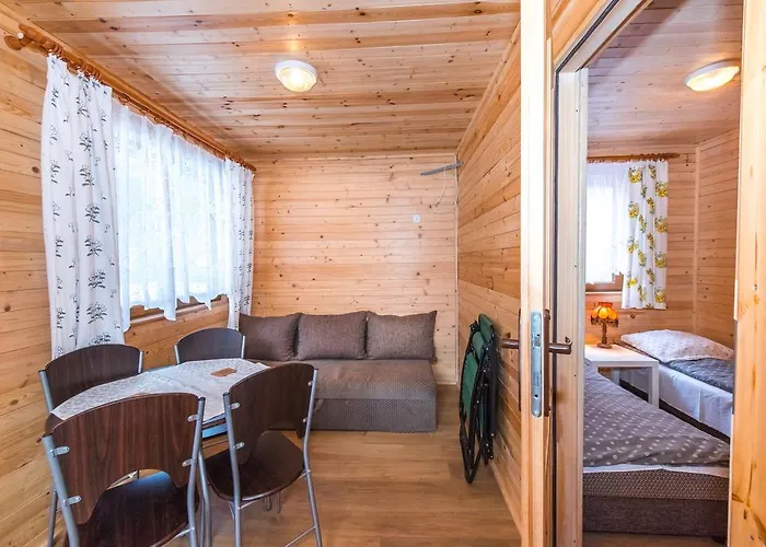 Kempingowe Krzysztof * ليبا